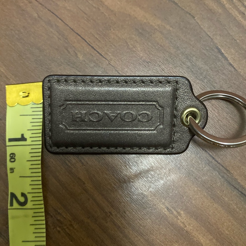 Coach brown keychain - Picture 4 of 4